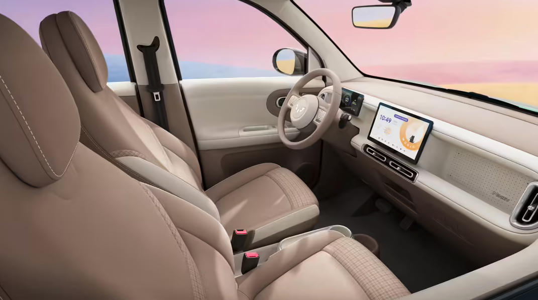 第五代五菱宏光MINIEV内饰正式公布 环趣美学加持，细节拉满